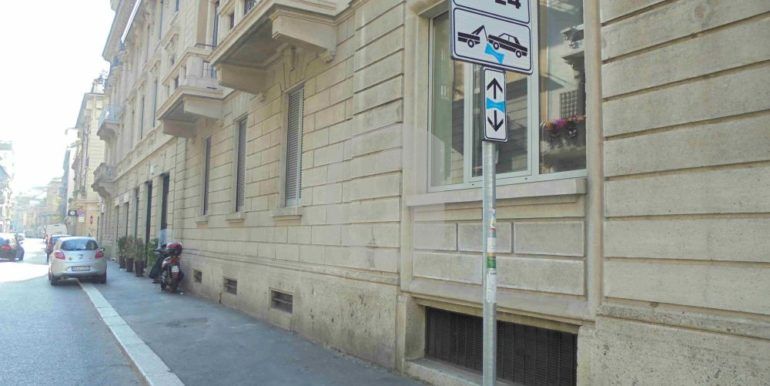 image001